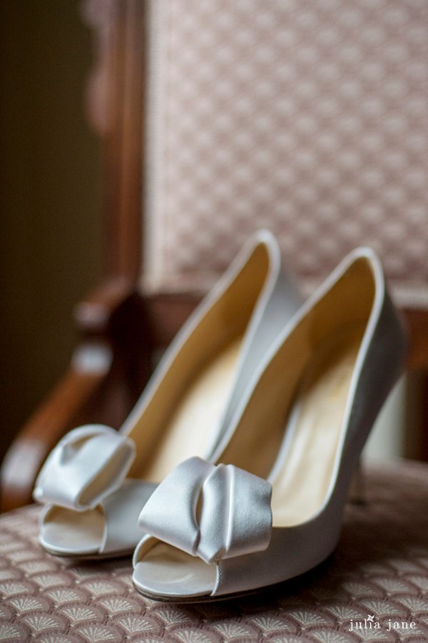kate spade wedding shoes at cairnwood estate