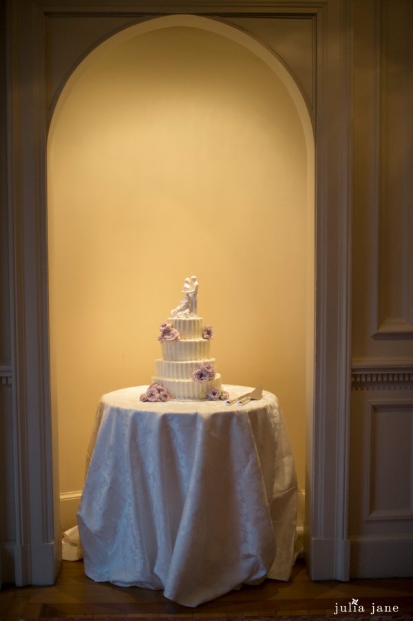 The cakecove at Cairnwood Estate
