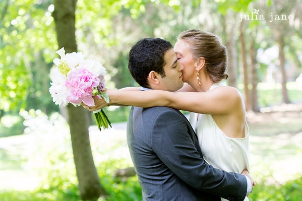country club wedding in connecticut by connecticut wedding photographer julia jane studios