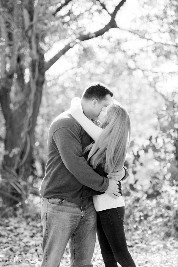 romantic engagement portraits in ct