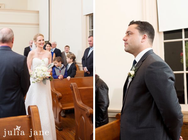 winter wedding at greenmanville church in mystic seaport by connecticut wedding photographer julia jane studios